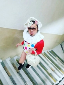 체체나짱의 처녀 방이 등장